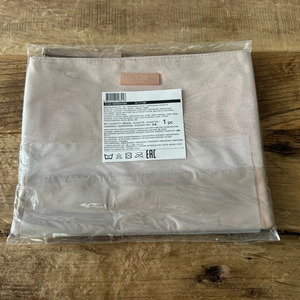 NEW IN POLY Hugo Boss Cosmetic Bag ~ Large ~ Suede ~ Dusty Rose